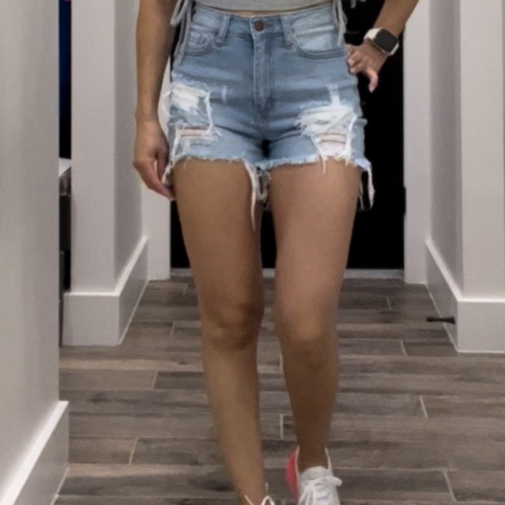 Light denim destroyed frayed hem shorts
